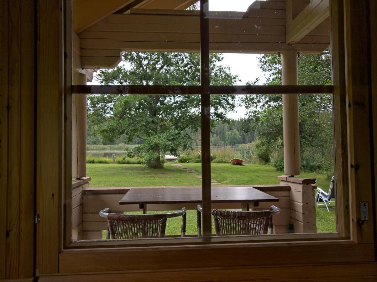 Paeivaekulma Vila Naantali Exterior foto